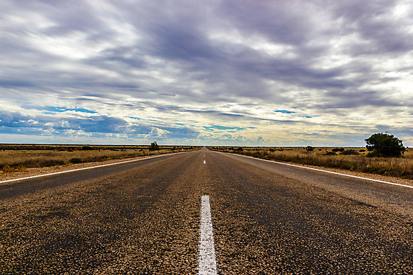 포토 JPG 해외이미지 도로 사람없음 여름 아스팔트 스텝 오지 해외포토 계절 길 교통시설 파일형식 이미지허브