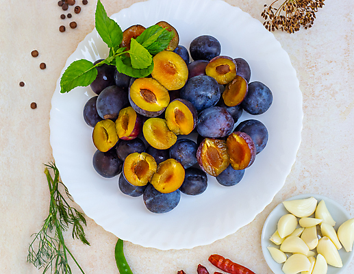 포토 JPG 해외이미지 전통 접시 음식 채소 과일 재료 고추 탁자 건강 마늘 요리 사람없음 주방 시골 신선 양념 조미료 사발 민트 향신료 유기농 매움 반죽 후추 성분 자두 채식주의자 핸드메이드 플랫레이 비건 해외포토 식기 웰빙 가구 사기그릇 플랫 맛 허브 채식 향미료 파일형식 이미지허브