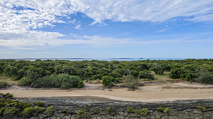포토 JPG 해외이미지 나무 모래 바다 여행 자연 조류 하늘 산 거리 안테나 사람없음 야외 초록색 물 파란색 강 모래사장 반사 환경 시골 개울 호주 숲 땅 모래언덕 생태계 진흙 소금물 해일 수평선 해외포토 자연요소 식물 동물 컬러 통신 오세아니아 자연재해 언덕 파일형식 이미지허브