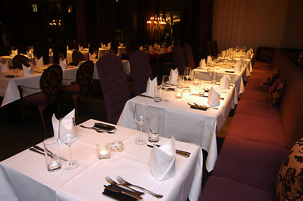 포토 JPG 해외이미지 식기 접시 웰빙 음식 포크 신체 건강 사람없음 요식업 숟가락 식사 기쁨 칼 맛 은색 먹이 먹기 잔치 제비 토막 수유 영양소 해외포토 감정 산업 컬러 컨셉 모션 조류 수저 파일형식 이미지허브