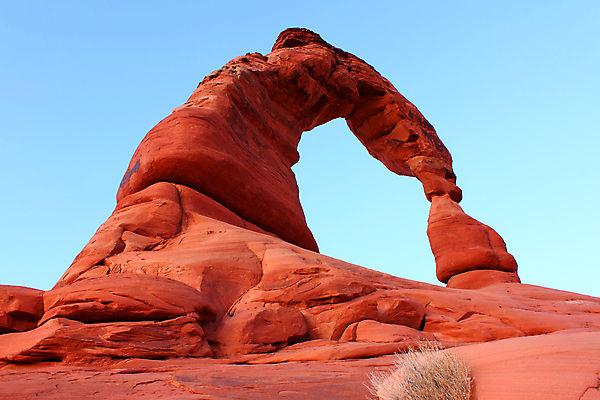포토 JPG 해외이미지 공원 여행 곡선 오렌지 자연 산 풍경 사람없음 야외 햇빛 환경 미국 새벽 사막 바위 황무지 저녁 아치 장면 지역 서식지 내추럴 감탄 강렬 생태학 서쪽 전국 절정 해외포토 자연요소 공공시설 교육 선 북아메리카 과일 태양 돌_바위 야간 방향 생태계 파일형식 이미지허브