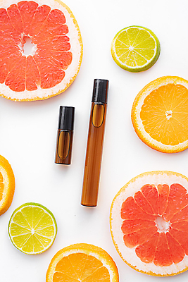 포토 JPG 해외이미지 스튜디오촬영 오렌지 사람없음 미용용품 오일 자몽 오브젝트 라임 해외포토 음식 과일 실내 화장품 파일형식 이미지허브
