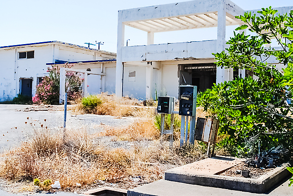포토 JPG 해외이미지 문화 섬 여행 의자 창문 추상 거리 주택 풍경 사람없음 야외 건물 금속 미국 사막 탐험 죽음 도시 유령 공군 버리기 그리스 군용 먼지 가뭄 타운 깨짐 루트 서쪽 썩음 옛날 재앙 해외포토 건축물 유럽 가구 컨셉 북아메리카 무늬 모션 재질 날씨 군대 방향 파일형식 이미지허브
