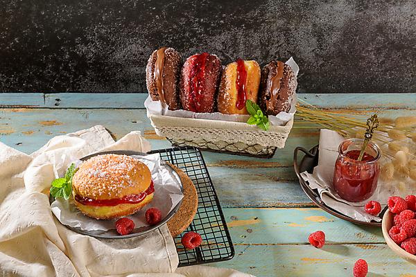 포토 JPG 해외이미지 디저트 실내 사람없음 바구니 도넛 담기 산딸기 딸기잼 해외포토 음식 과일 모션 내부 잼 파일형식 이미지허브