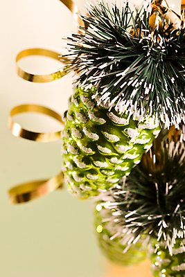 포토 JPG 해외이미지 크리스마스 공 휴가 새해 사람없음 장식 크리스마스트리 축하 화려 전나무 원뿔 여의주 해외포토 도형 나무 기념일 컨셉 파일형식 이미지허브