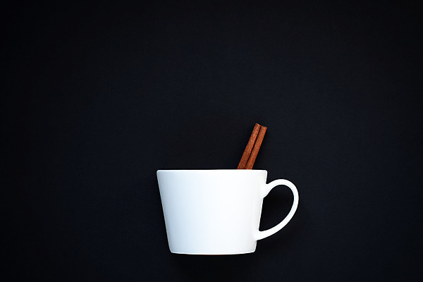 포토 JPG 해외이미지 템플릿 식기 디자인 커피 음료 백그라운드 탁자 건강 사람없음 내부 장식 컵 공백 머그컵 흰색 뜨거움 도자기 발표 액체 오브젝트 내추럴 고립 백자 스칸디나비아 목업 카피스페이스 브랜딩 해외포토 컬러 가구 파일형식 이미지허브