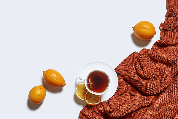 포토 JPG 해외이미지 계절 음료 음식 잎 겨울 오렌지 과일 아침 휴식 주택 따뜻함 건강 사람없음 장식 컵 가로 머그컵 추위 흰색 신선 뜨거움 실 달콤 아침식사 스웨터 레몬 니트 흰배경 스타일 카피스페이스 안락 해외포토 주간 식물 식기 컬러 백그라운드 컨셉 상의 건물 식사 공백 맛 파일형식 이미지허브