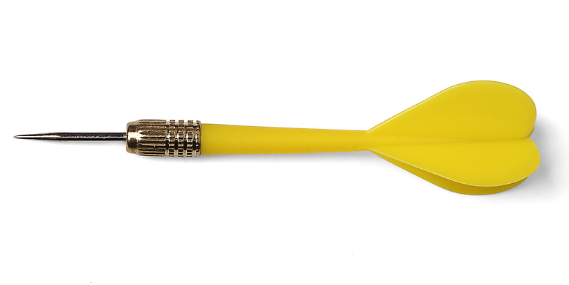 포토 JPG 해외이미지 1 성공 화살 사람없음 노란색 게임 목표 방향 다트 흰배경 조준 고립 해외포토 컬러 백그라운드 컨셉 놀이 흰색 파일형식 이미지허브