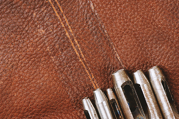 포토 JPG 해외이미지 취미 사람없음 금속 도구 가죽 오브젝트 수공예 DIY 가죽공예 해외포토 재질 공예 파일형식 이미지허브