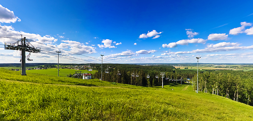 포토 JPG 해외이미지 구름 공원 도로 밧줄 하늘 휴식 산 협상 풍경 성인 사람없음 야외 초록색 파란색 계곡 최고 숲 작음 아래 고도 언덕 산등성이 날카로움 지원 팬던트 해외포토 자연요소 공공시설 길 줄 컬러 컨셉 비즈니스 교통시설 사람 크기 방향 위치 파일형식 이미지허브