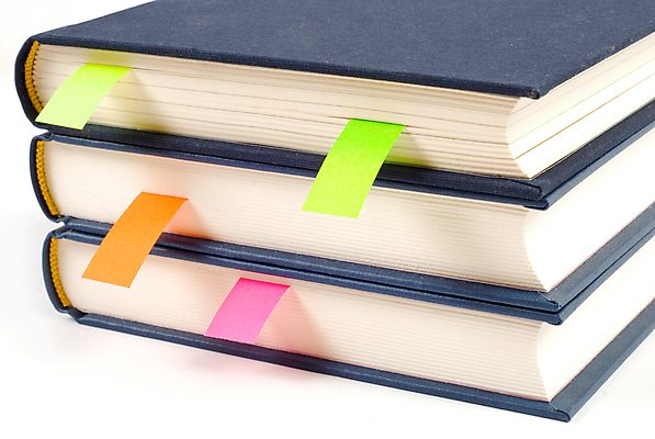 포토 JPG 해외이미지 학생 교육 리본 종이 텍스트 학교 이야기 사람없음 책 스터디 사무실 쌓기 자료 정보 수확 도서관 인쇄 묶기 읽기 법 문학 페이지 양장본 사전 서점 보관소 북마크 문해 해외포토 농업 비즈니스 모션 학습 상점 저장 파일형식 이미지허브