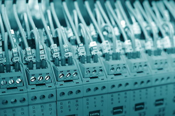 포토 JPG 해외이미지 산업 선 통신 부분 사람없음 전자제품 디지털 블록 장비 기구 나사 판넬 네트워크 코드 연결 측정 전자 철사 아날로그 스위치 신발장 입력 전압 제어 조종장치 줄서기 공급 배선 해외포토 모션 한자 공구 파일형식 이미지허브