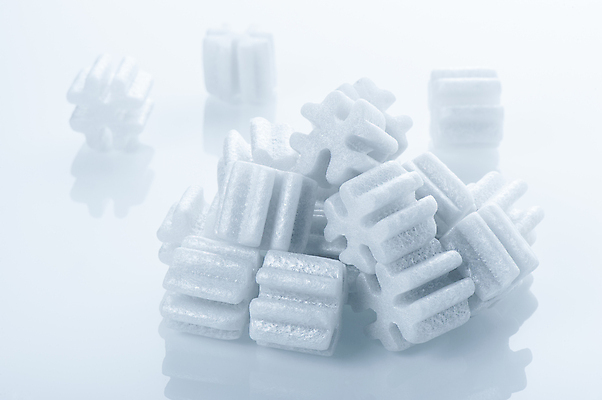 포토 JPG 해외이미지 교통시설 사람없음 파란색 거품 화물 흰색 보호 컨테이너 땅콩 부드러움 증거 팩 충격 패키지 짐싸기 취급주의 해외포토 산업 컬러 교통 컨셉 경고 화장품 견과류 운송업 감각 시설 파일형식 이미지허브