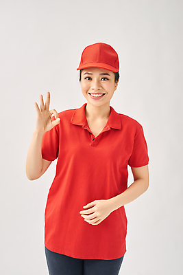 포토 JPG 해외이미지 응시 여자 실내 한명 동양인 상반신 성인 앞모습 택배기사 OK 배송 흰배경 성인여자한명만 해외포토 1 시선 뷰포인트 백그라운드 사람 인종 손짓 내부 흰색 배달원 여자한명만 성인여자만 파일형식 이미지허브