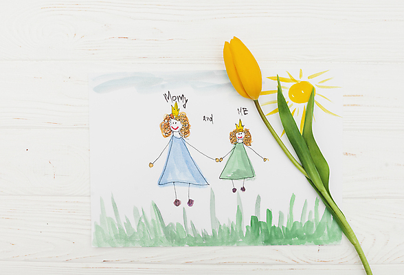 포토 JPG 해외이미지 종이 모녀 실내 사람없음 하이앵글 튤립 낙서 흰배경 그림 어머니의날 해외포토 기념일 꽃 딸 뷰포인트 백그라운드 가족 엄마 내부 흰색 미국문화 파일형식 이미지허브