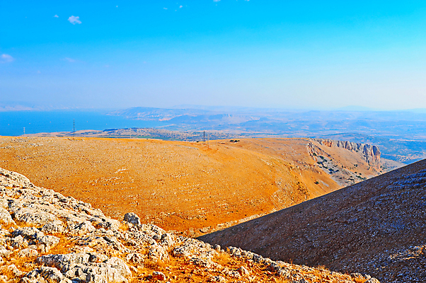 포토 JPG 해외이미지 구름 도로 호수 모래 여행 자연 하늘 산 건조 그림자 풍경 사람없음 여름 파란색 골짜기 사막 바위 시골 황무지 그늘 땅 언덕 부식 산등성이 화산 먼지 지역 낭비 땅바닥 생태학 이스라엘 팔레스타인 해외포토 자연요소 계절 교육 길 컬러 컨셉 중동 교통시설 바닥 돌_바위 생태계 서아시아 파일형식 이미지허브