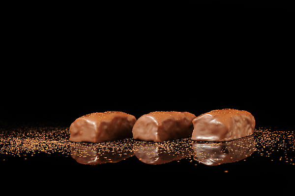 포토 JPG 해외이미지 검은배경 디저트 사람없음 여러개 코코아 초코바 해외포토 음료 음식 다수 백그라운드 검은색 파일형식 이미지허브