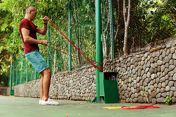 포토 JPG 해외이미지 직업 라이프스타일 남자 스포츠 백그라운드 신체 건강 한명 야외 운동복 운동 힘 도시 악단 보디빌딩 집중 연습 근육질 고무 반항 해외포토 1 옷 음악 컨셉 모션 근육 사람 생활 헬스 몸매 파일형식 이미지허브