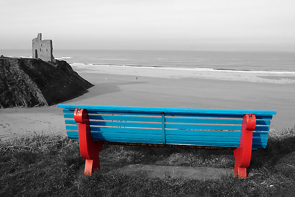 포토 JPG 해외이미지 바다 겨울 벤치 의자 자연 하늘 휴식 풍경 사람없음 야외 목재 빨간색 파란색 조깅 평화 검은색 침묵 새벽 산책 절벽 낭만 가을 흰색 가장자리 고독 폐허 그림 아일랜드 파라다이스 해외포토 자연요소 나무 계절 감정 유럽 컬러 가구 컨셉 재료 운동 소리 둘레 생태계 파일형식 이미지허브