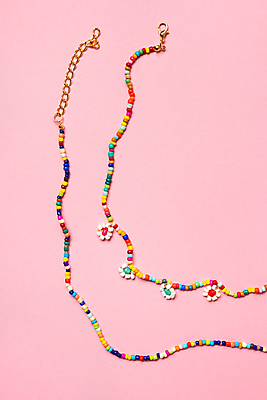 포토 JPG 해외이미지 디자인 여자 어린이 결혼 백그라운드 장신구 사람없음 장식 빛 세트 컬러풀 뷰티 유행 황금 고급 우아함 보석 편지 묘사 사인 클립 결정체 고립 레터링 스타일 해외포토 컬러 컨셉 사람 이벤트 광석 파일형식 이미지허브