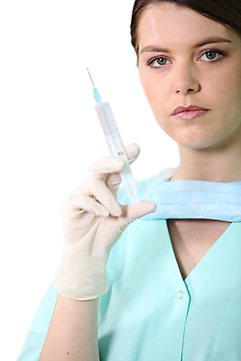 포토 JPG 해외이미지 백인 응시 여자 얼굴 장갑 유니폼 노동자 주사기 가면 한명 파란색 갈색 어둠 회색 간호사 의사 흰색 표현 잡기 작업 주사약 돌봄 라텍스 심각 해외포토 서양인 직업 1 시선 잡화 옷 컬러 컨셉 의료기기 모션 사람 신체부위 약 의료진 파일형식 이미지허브