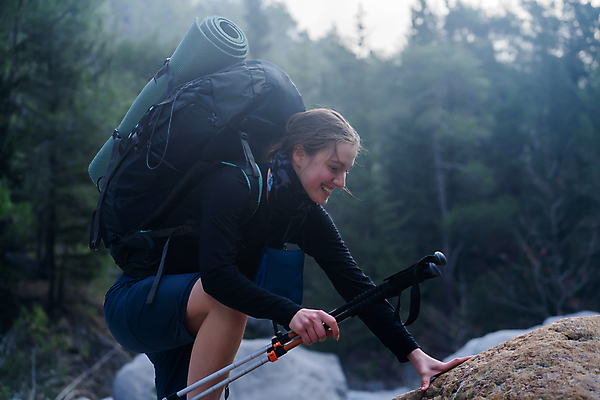 포토 JPG 해외이미지 라이프스타일 손 여자 무기 스포츠 여행 캐나다 가방 배낭 자국 자연 산 건강 국립공원 사람 사람없음 야외 여행객 걷기 미국 힘 캠핑 하이킹 장비 자유 매트 숲 언덕 기어 칠면조 발견 백패커 삼림지대 하이커 해외포토 잡화 공원 컨셉 북아메리카 모션 조류 레저 생활 신체부위 생태계 파일형식 이미지허브