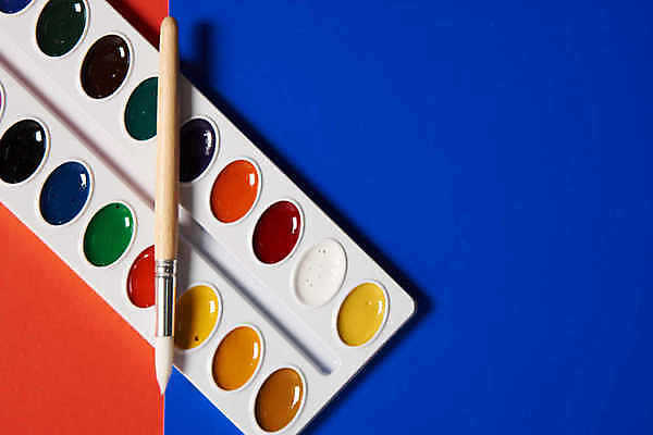 포토 JPG 해외이미지 미술 사람없음 물감 붓 팔레트 파란배경 카피스페이스 해외포토 백그라운드 문화예술 파란색 공백 미술도구 파일형식 이미지허브