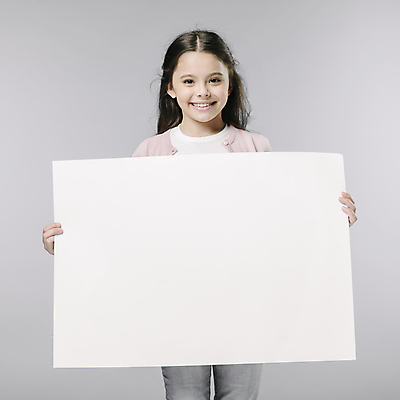 포토 JPG 해외이미지 백인 모델 학생 배너 응시 여자 포스터 종이 백그라운드 간판 갈색머리 광고판 미소 사람 성인 사람없음 빨간색 우주 중국 공백 흰색 잡기 신용카드 치아 사인 화이트보드 상업 보여주기 시트 고립 해외포토 서양인 헤어스타일 시선 아시아 컬러 모션 알림판 표정 금융 소화기관 판 파일형식 이미지허브