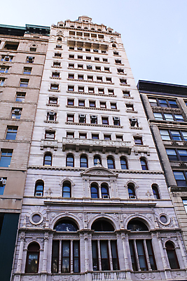 포토 JPG 해외이미지 여행 건축양식 하늘 새로움 거리 광고판 파노라마 사람 풍경 사람없음 건물 빛 컬러풀 노란색 고층빌딩 미국 도시 시간 도심 뉴욕 상업 정사각형 장면 지역 맨해튼 리무진 마케팅 브로드웨이 어안 해외포토 도형 건축물 건축 컬러 컨셉 북아메리카 알림판 촬영기법 빌딩 판 파일형식 이미지허브