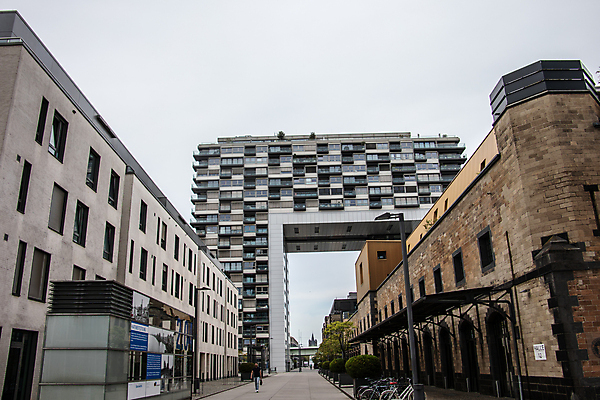 포토 JPG 해외이미지 건축양식 사람없음 쇼핑 교회 고층빌딩 해외포토 건축 종교건축 빌딩 건물 파일형식 이미지허브