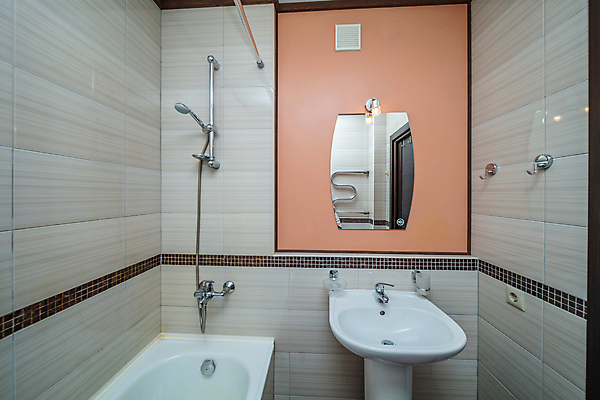 포토 JPG 해외이미지 디자인 건축양식 새로움 바닥 아파트 주택 실내 통 사람없음 내부 건물 빛 갈색 우주 목욕 거울 방 욕실 흰색 재산 작음 타일 싱크대 수도꼭지 심플 라디에이터 샤워실 진짜 스타일 해외포토 건축물 건축 컬러 컨셉 금융 청결 크기 개수대 샤워시설 파일형식 이미지허브