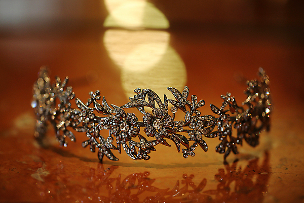 포토 JPG 해외이미지 탁자 사람없음 장식 빛 흰색 램프 해외포토 컬러 가구 조명 파일형식 이미지허브