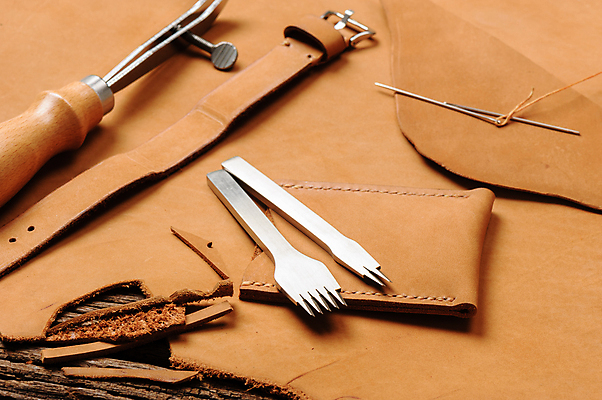 포토 JPG 해외이미지 사람없음 도구 가죽 오브젝트 수공예 DIY 가죽공예 해외포토 취미 공예 파일형식 이미지허브