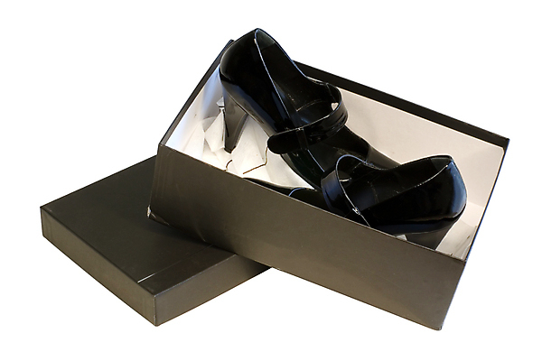 포토 JPG 해외이미지 여자 구두 신발 2 새로움 부츠 사람없음 상자 유행 검은색 흰색 오픈 쌍 우아함 가죽 고립 스타일 해외포토 컬러 컨셉 사람 파일형식 이미지허브