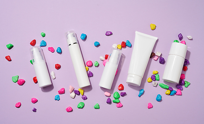 포토 JPG 해외이미지 실내 사람없음 화장품 조약돌 공병 보라색배경 튜브용기 목업 브랜딩 해외포토 백그라운드 내부 뷰티 보라색 돌_바위 용기_그릇 병_담는 파일형식 이미지허브