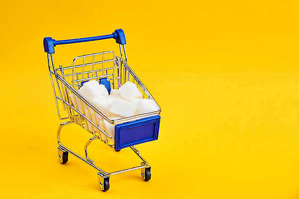 포토 JPG 해외이미지 실내 사람없음 쇼핑카 미니어처 오브젝트 노란배경 해외포토 백그라운드 내부 쇼핑 노란색 모형 카트 파일형식 이미지허브