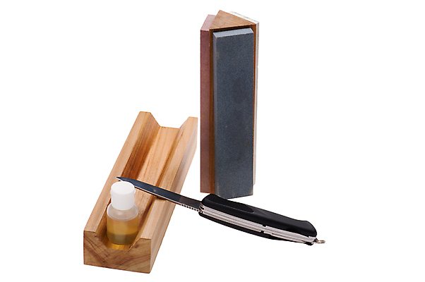 포토 JPG 해외이미지 1 손 산업 무기 백그라운드 표면 벽돌 사람없음 금속 주방 검은색 장비 바위 공구 칼날 칼 기름 위험 자르기 오브젝트 싱글 질감 싸움 그라인더 육군 내추럴 단검 고립 철강 생존 해외포토 음식 컬러 컨셉 모션 재질 군대 신체부위 돌_바위 도구 검 커피용품 파일형식 이미지허브