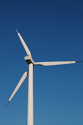 포토 JPG 해외이미지 산업 날개 자연 하늘 바람 사람없음 파란색 환경 탑 금속 힘 재활용 풍차 발전기 에너지 그린에너지 역 싱글 프로펠러 회전 세대 해외포토 자연요소 건축물 컬러 교통시설 재질 날씨 발전소 친환경 생태계 파일형식 이미지허브