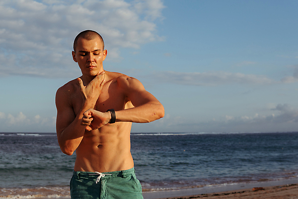 포토 JPG 해외이미지 라이프스타일 응시 남자 스포츠 시계 포즈 건강 한명 사람 야외 달리기 조깅 운동 시간 맥박 손목시계 연습 확인 속도 달리기선수 해외포토 1 시선 장신구 의학 모션 생활 육상선수 파일형식 이미지허브