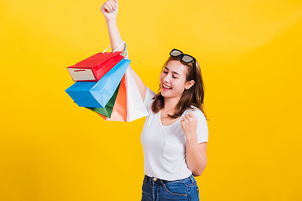 포토 JPG 해외이미지 백인 모델 모자 1 여자 행복 안경 백그라운드 가방 태국 휴가 선물 한명 미소 사람 동양인 여름 쇼핑 뷰티 노란색 유행 세일 상점 중국 희망 봄 흰색 축하 잡기 신용카드 우아함 치아 고립 쇼퍼홀릭 카피스페이스 해외포토 서양인 잡화 계절 감정 아시아 컬러 컨셉 모션 표정 인종 금융 공백 소화기관 파일형식 이미지허브