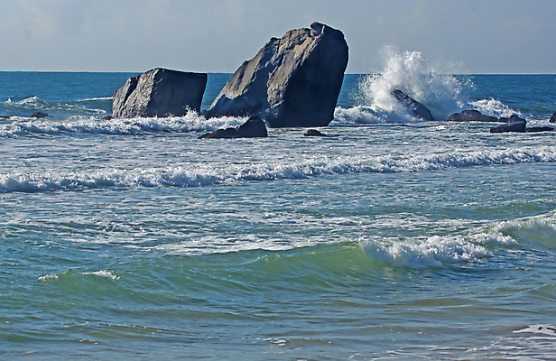 포토 JPG 해외이미지 계절 모래 파도 바다 섬 여행 백그라운드 자연 하늘 날씨 휴가 사람없음 야외 물 파란색 컬러풀 태양 노란색 맑음 중국 낭만 흰색 서핑 휴양지 암초 내추럴 수평선 해외포토 자연요소 아시아 컬러 컨셉 장소 수상스포츠 생태계 파일형식 이미지허브