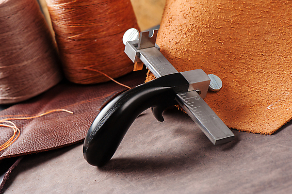 포토 JPG 해외이미지 사람없음 도구 실 가죽 오브젝트 수공예 가죽공예 해외포토 공예 파일형식 이미지허브