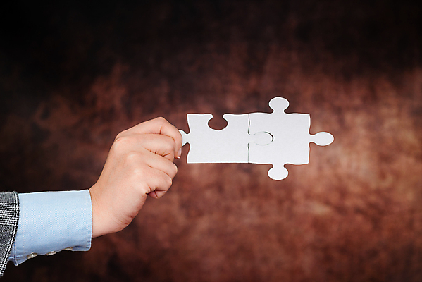 포토 JPG 해외이미지 스튜디오촬영 직업 손 남자 백그라운드 컨셉 패턴 비즈니스 통신 손가락 상상 탁자 성공 레저 추상 협력 설계 아이디어 함께함 창조 한명 정장 성인 사람없음 장난감 공백 잡기 작업 비즈니스맨 퍼즐 계획 연결 심볼 커뮤니티 질서 해결 지원 결석 해외포토 1 옷 가구 무늬 모션 실내 사람 신체부위 예절 직장인 파일형식 이미지허브