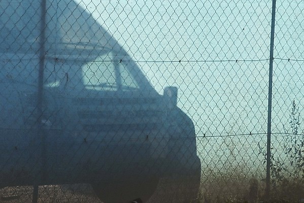 포토 JPG 해외이미지 도로 교통시설 자동차 모바일 사람없음 경제 글로벌 트럭 화물 상품 승합차 짐차 주소 비용 해외포토 길 육상교통 교통 승용차 운송업 시설 파일형식 이미지허브