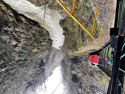 포토 JPG 해외이미지 산업 야생동물 교통수단 여행 컨셉 교통시설 자연 날씨 산 사람없음 가로 강 여행객 환경 골짜기 기차 닫기 승차 주말 지역 산악지대 루트 선로 해외포토 동물 육상교통 교통 모션 대중교통 사람 시설 생태계 파일형식 이미지허브