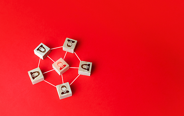 포토 JPG 해외이미지 비즈니스 협력 사람모양 사람없음 여러개 리더쉽 빨간배경 나무블록 해외포토 모양 다수 백그라운드 목재 빨간색 블록 파일형식 이미지허브