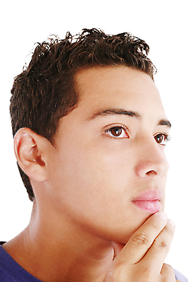 포토 JPG 해외이미지 백인 웰빙 응시 남자 얼굴 백그라운드 생각 건강 한명 사람 소년 20대 청년 성인 옆모습 10대 머리 흰색 선택 떨어짐 섬광 심각 해외포토 서양인 1 시선 어린이 뷰포인트 컬러 컨셉 청소년 신체부위 파일형식 이미지허브