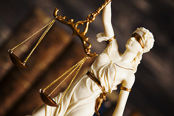 포토 JPG 해외이미지 실내 사람없음 아웃포커스 오브젝트 법 정의의여신상 해외포토 촬영기법 내부 여신상 파일형식 이미지허브