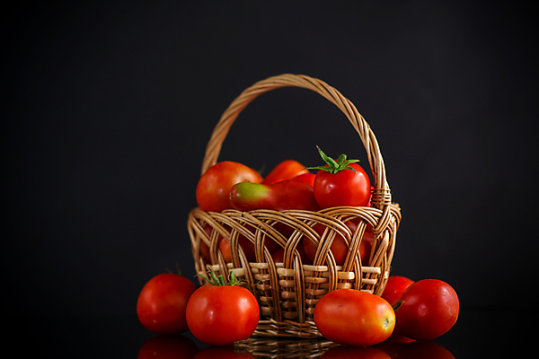 포토 JPG 해외이미지 식물 음식 백그라운드 잎 농업 다이어트 토마토 채소 과일 재료 자연 건강 요리 사람없음 빨간색 초록색 바구니 주방 정원 검은색 식사 샐러드 신선 원형 체리 그룹 달콤 맛 먹기 오브젝트 유기농 날것 내추럴 고립 숙성 채식주의자 맛있는 해외포토 도형 웰빙 산업 컬러 컨셉 모션 생태계 채식 파일형식 이미지허브