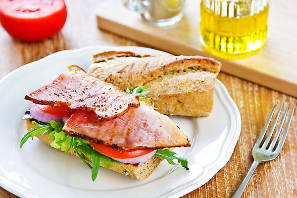 포토 JPG 해외이미지 음식 빵 다이어트 토마토 채소 양파 샌드위치 건강 돼지고기 요리 사람없음 빨간색 초록색 소풍 갈색 식사 로켓 신선 그릴 아침식사 바게트 상추 굽기 허브 햄 토스트 석류 칼로리 후추 비타민 내추럴 점심식사 루꼴라 입가심 호밀 해외포토 식물 컬러 과일 주방용품 곡류 육류 야외활동 구이 향신료 영양소 파일형식 이미지허브